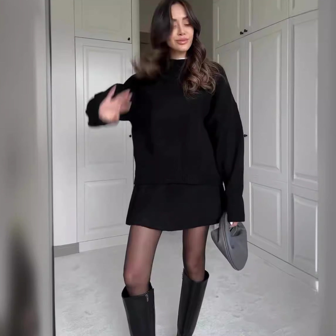 Cozy Chic Two-Piece Knit Set – Effortlessly Cool, Undeniably Elegant