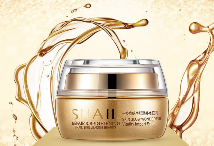Moisturizing And Hydrating Care Set