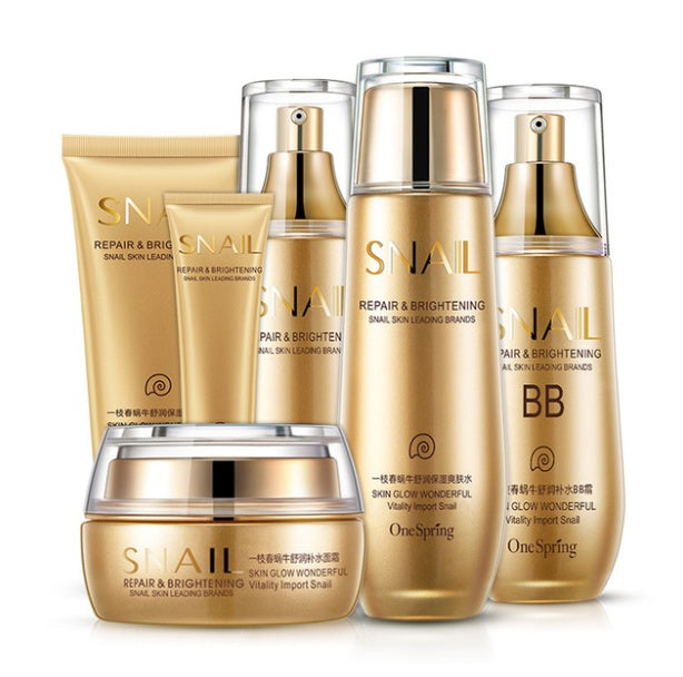 Moisturizing And Hydrating Care Set