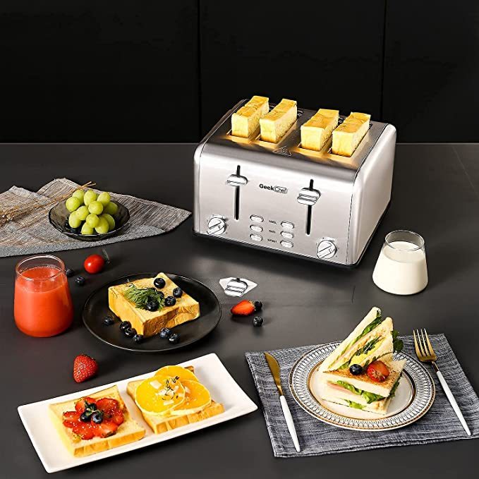 4 Slice and dual control Toaster