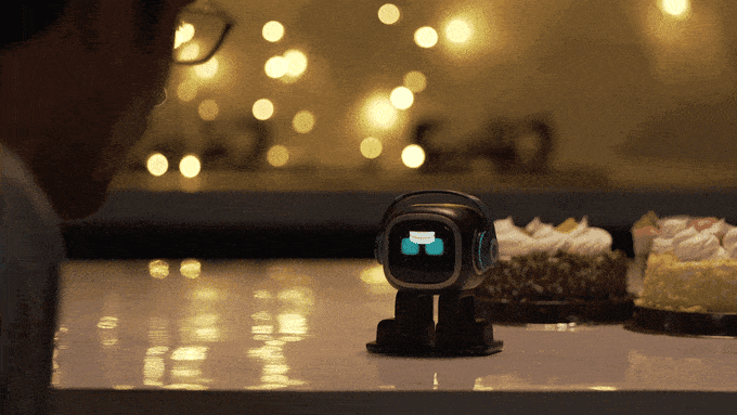 🧠 EMO: Your AI Robot Pet with Attitude, Style & Soul 🎧🕺