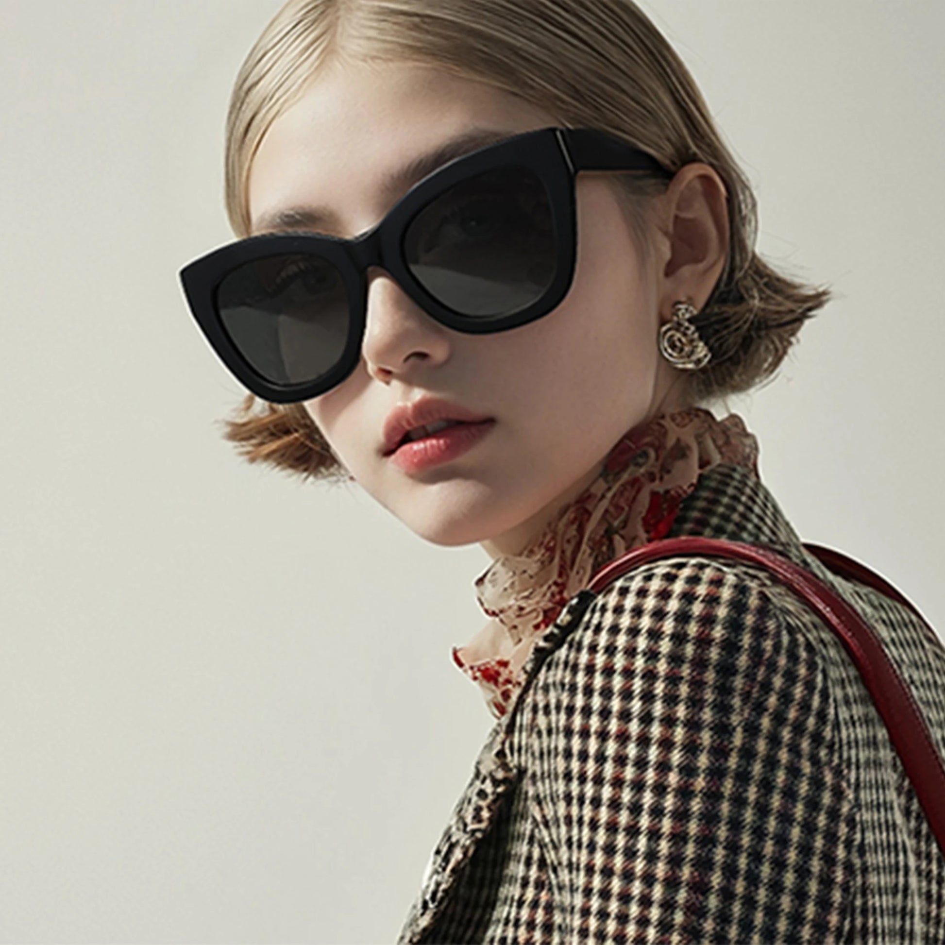 ZENOTTIC Handmade Acetate Butterfly Polarized Sunglasses