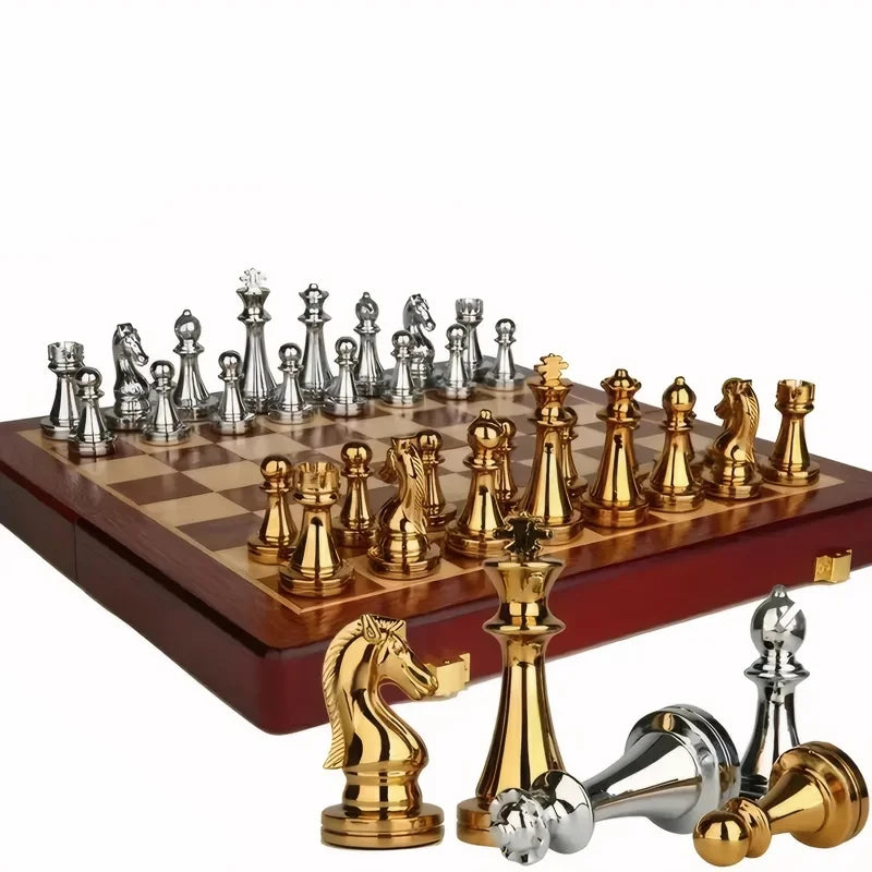 Deluxe Wooden chessboard Set