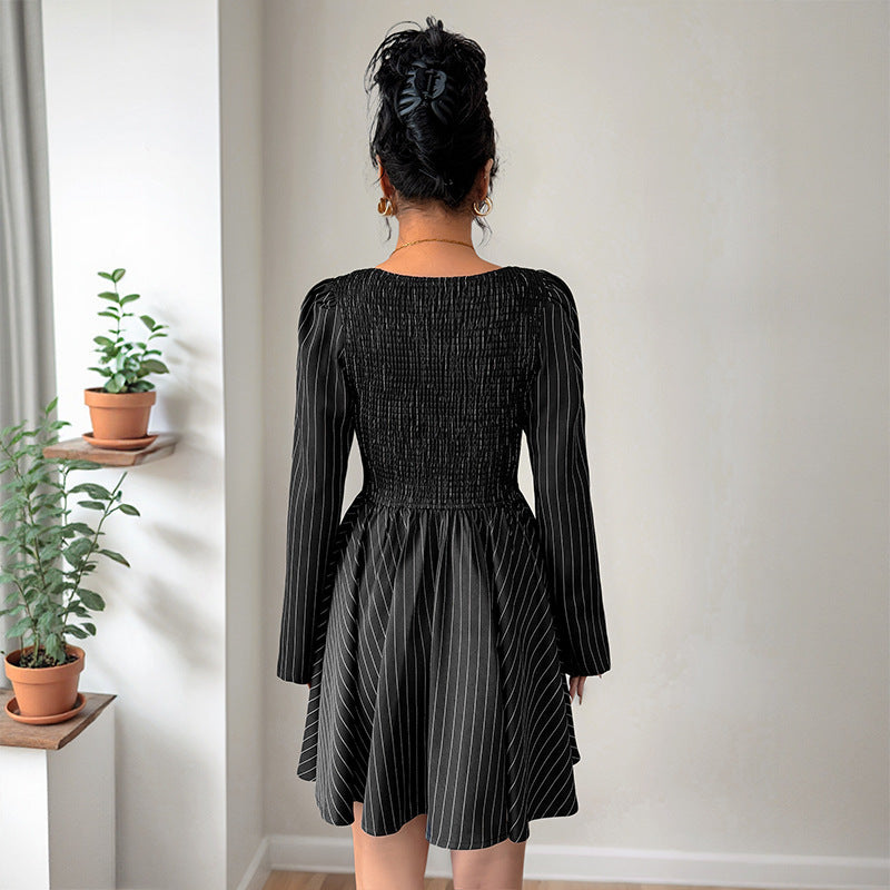 Elegant And Dignified Women's Long Sleeve Contrasting-color Dress