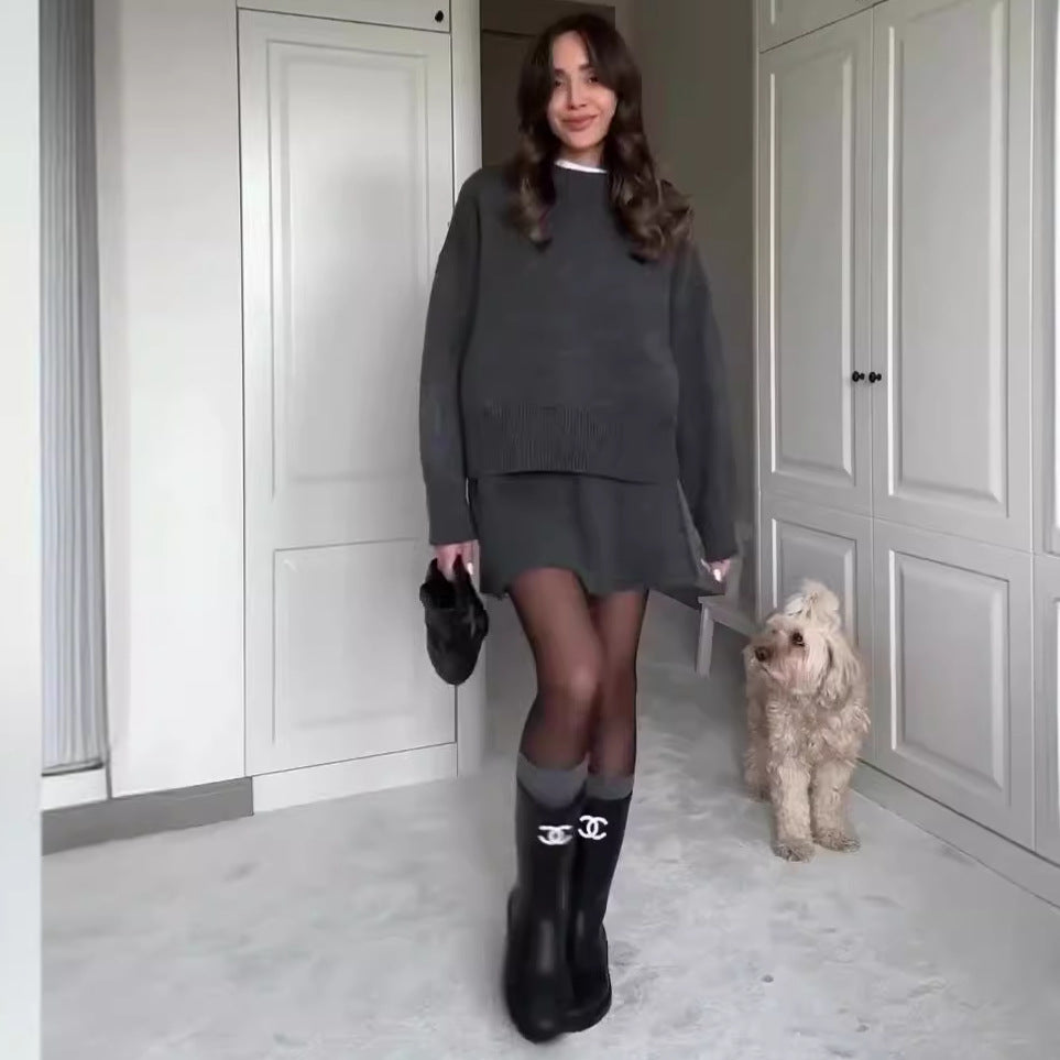 Cozy Chic Two-Piece Knit Set – Effortlessly Cool, Undeniably Elegant